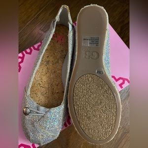 Gianni Bini girls 13 shoes ballet flats silver glitter